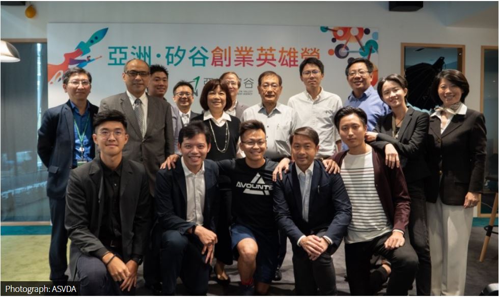 9 Taiwanese entrepreneurs hit Draper University, 4 awarded a prize