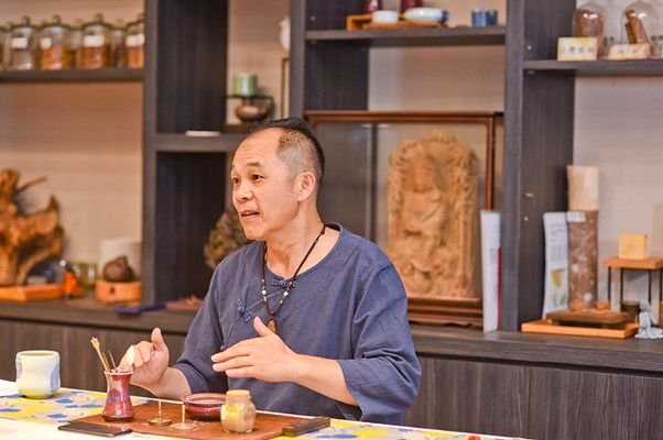 四十二年香脈 手捻蘭城 純粹時光